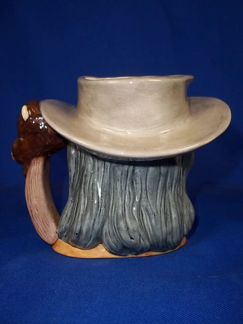 Royal Doulton Character Jug, Buffalo Bill No. D6735 - Medium - Image 4