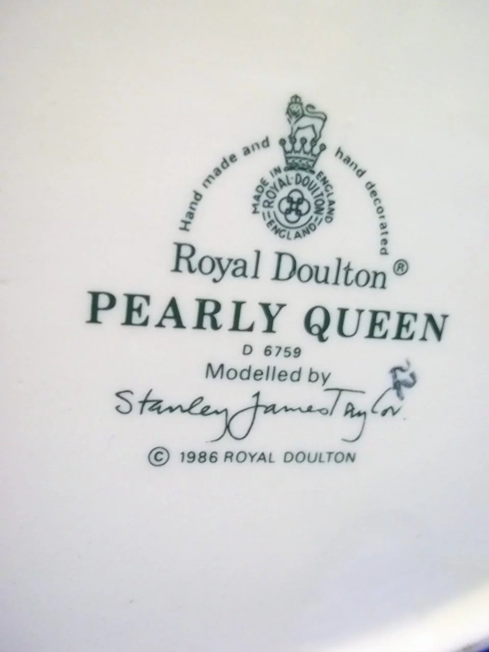 Royal Doulton Character Jug "Pearly Queen" D6759 #1 - Image 6