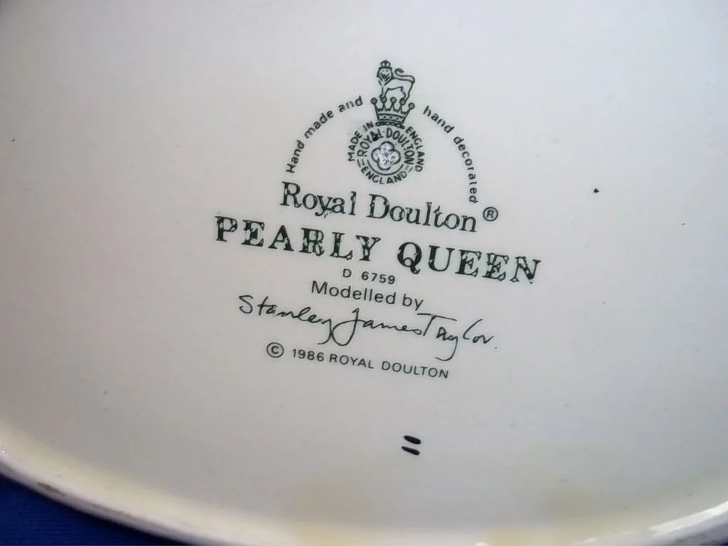 Royal Doulton Character Jug "Pearly Queen" D6759 #2 - Image 8