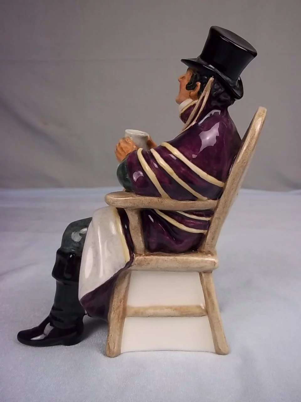 Royal Doulton Figurine Of "The Coachman", 1962 HN 2282 - Image 3