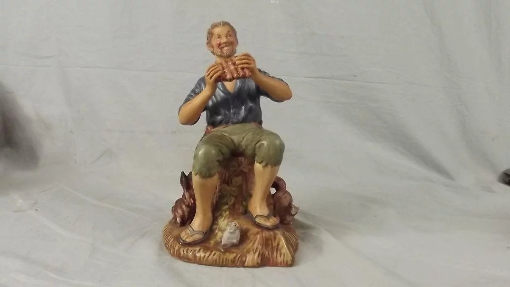 Royal Doulton HN 2283 Dreamweaver Figurine (Matte) - Image 2