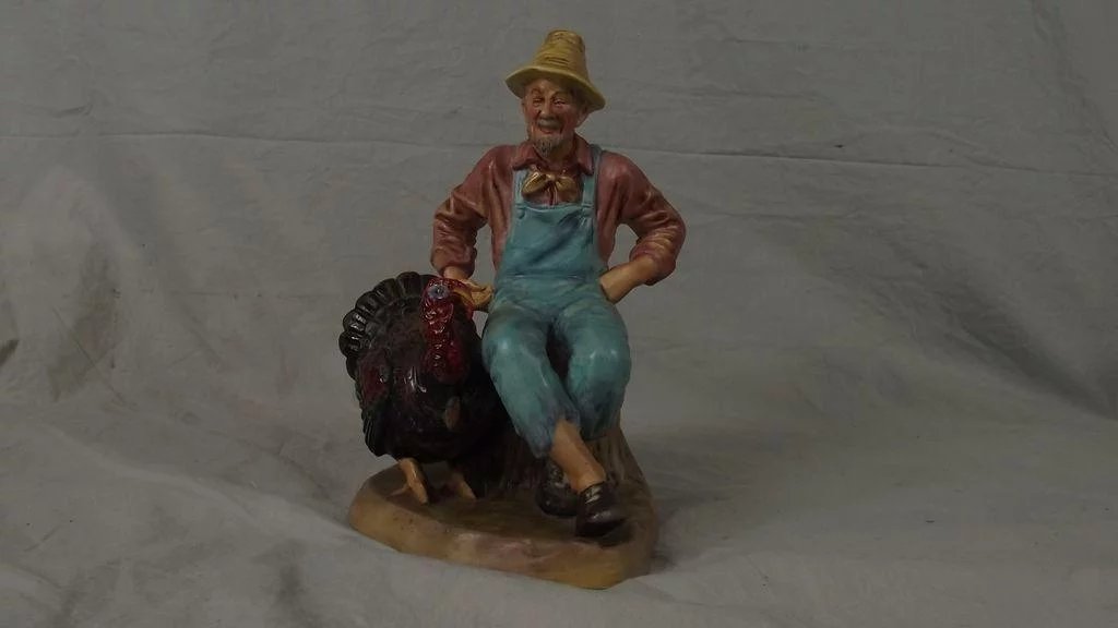 Royal Doulton HN 2446 Thanksgiving Figurine - Image 2