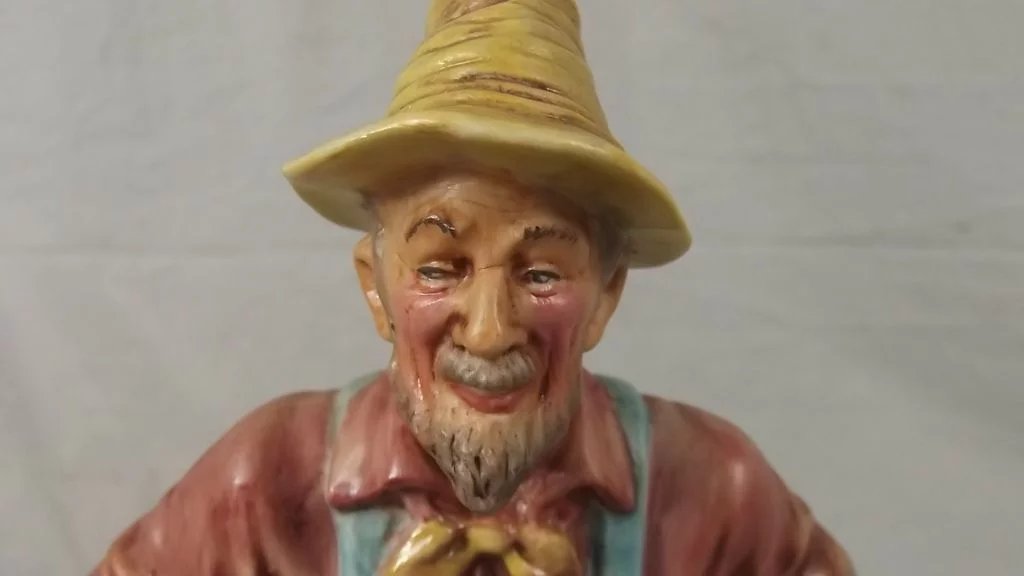 Royal Doulton HN 2446 Thanksgiving Figurine - Image 6
