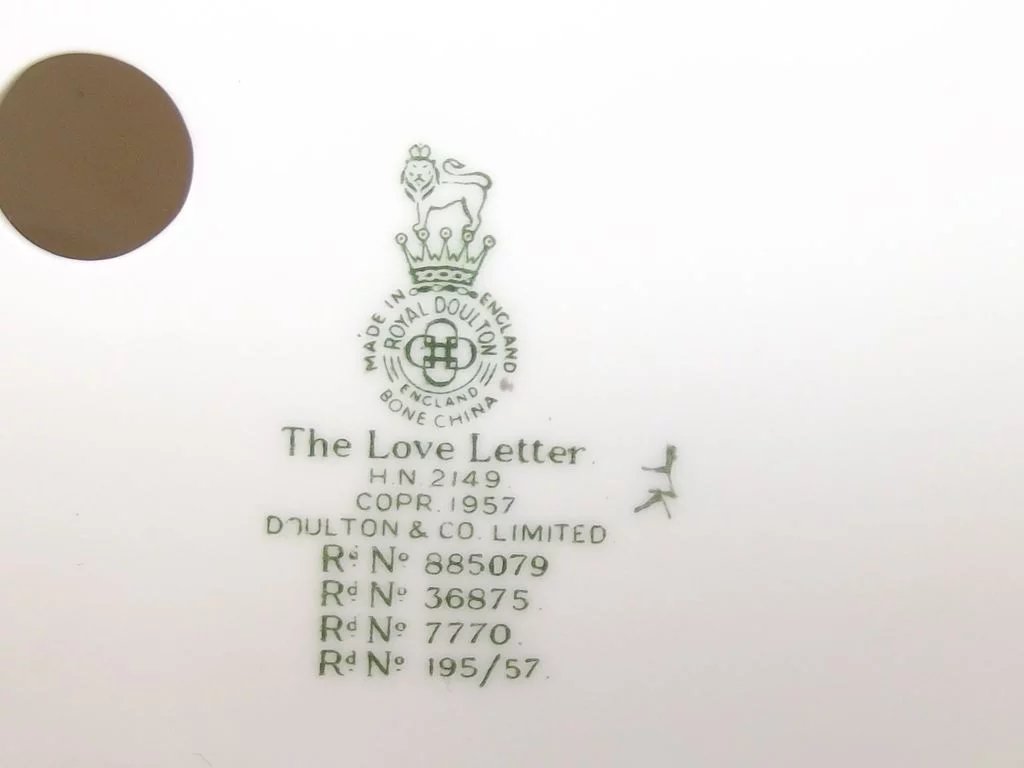 Royal Doulton HN2149 The Love Letter Double Figurine - Image 8
