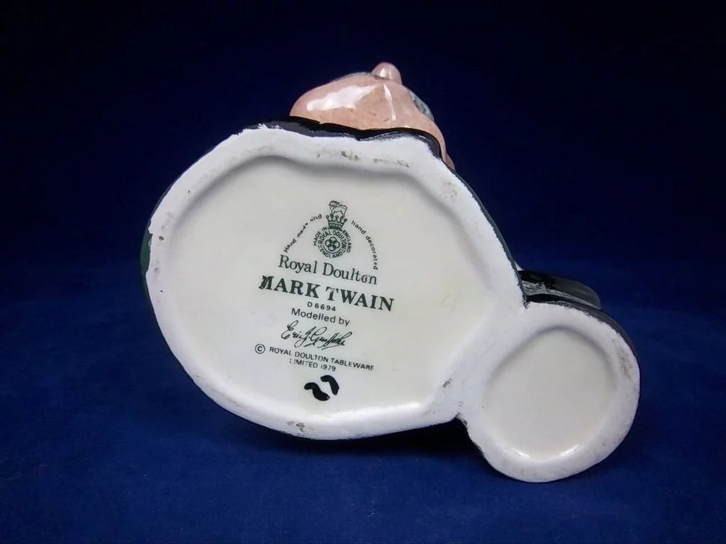 Royal Doulton Small Character Jug of Mark Twain by Eric Griffiths - Image 7