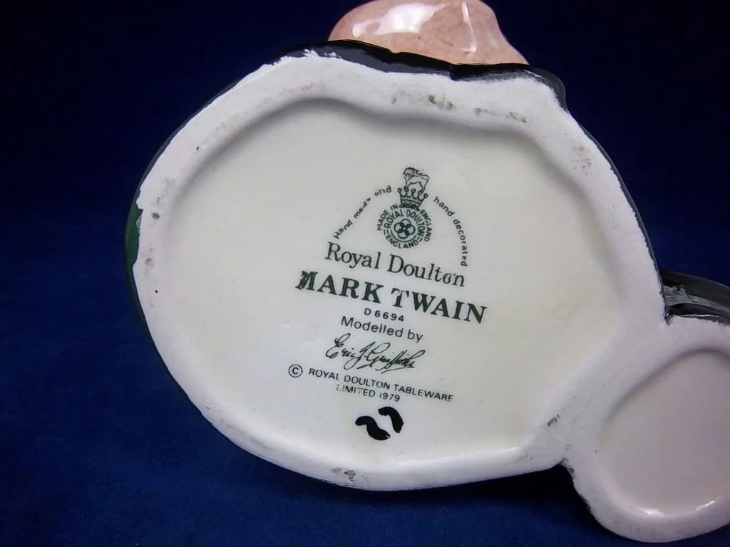 Royal Doulton Small Character Jug of Mark Twain by Eric Griffiths - Image 8