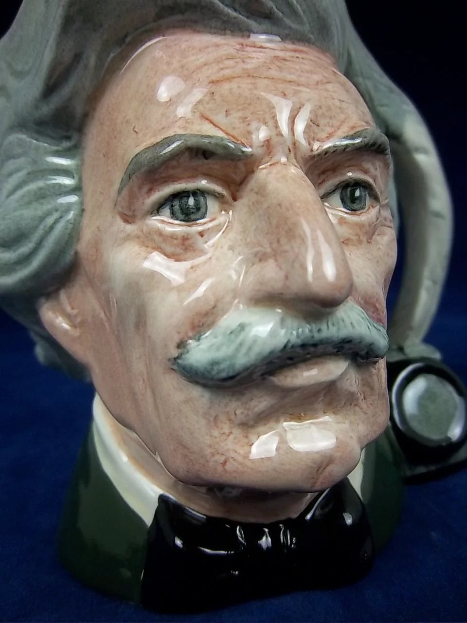 Royal Doulton Small Character Jug of Mark Twain by Eric Griffiths - Image 9