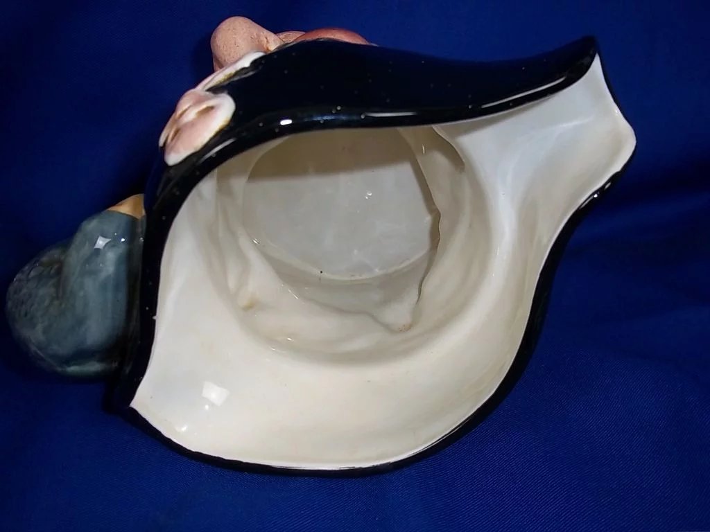 Royal Doulton Toby Jug:- D6335 "Long John Silver" - Image 7