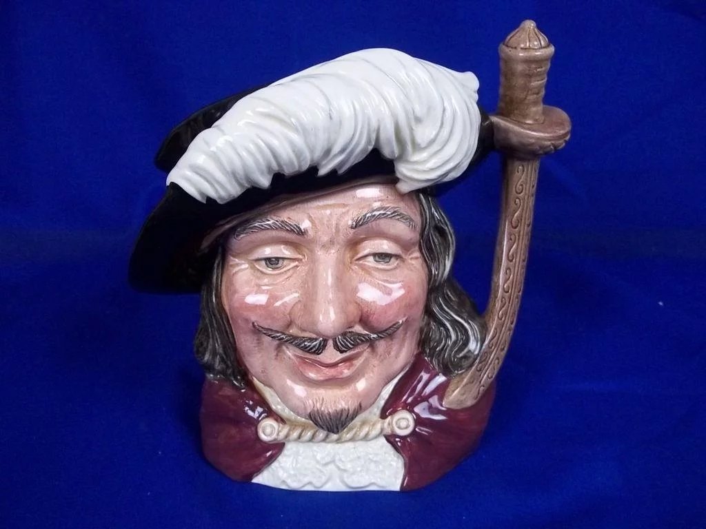 Royal Doulton Toby Jug:- D6440 "Porthos" - Image 2