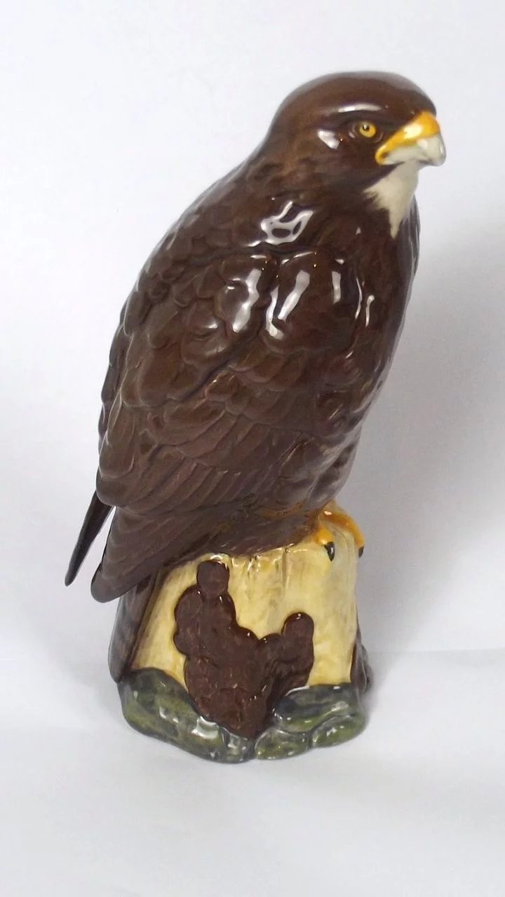 Royal Doulton Whyte & Mackay Buzzard Whisky Container - Image 5