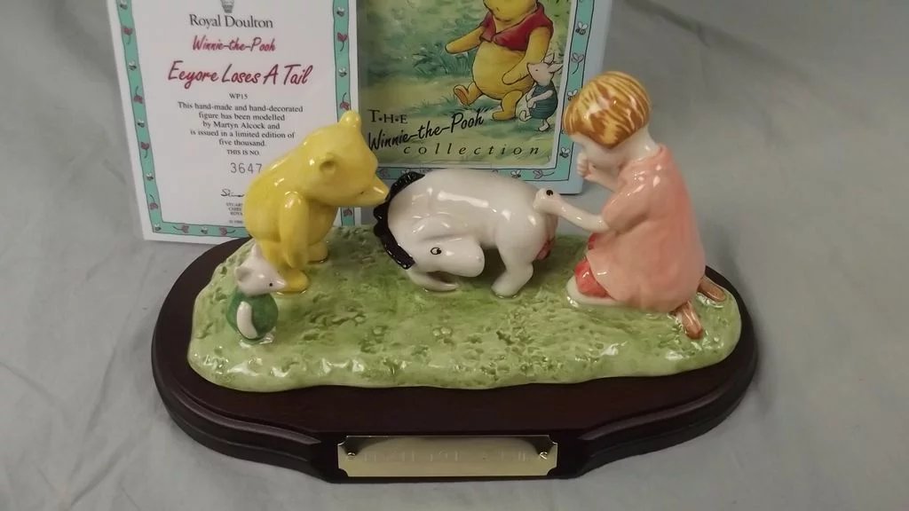 Royal Doulton 'Eeyore Loses A Tail' Figurine Winnie The Pooh Ltd Ed. WP15 #3 - Image 9
