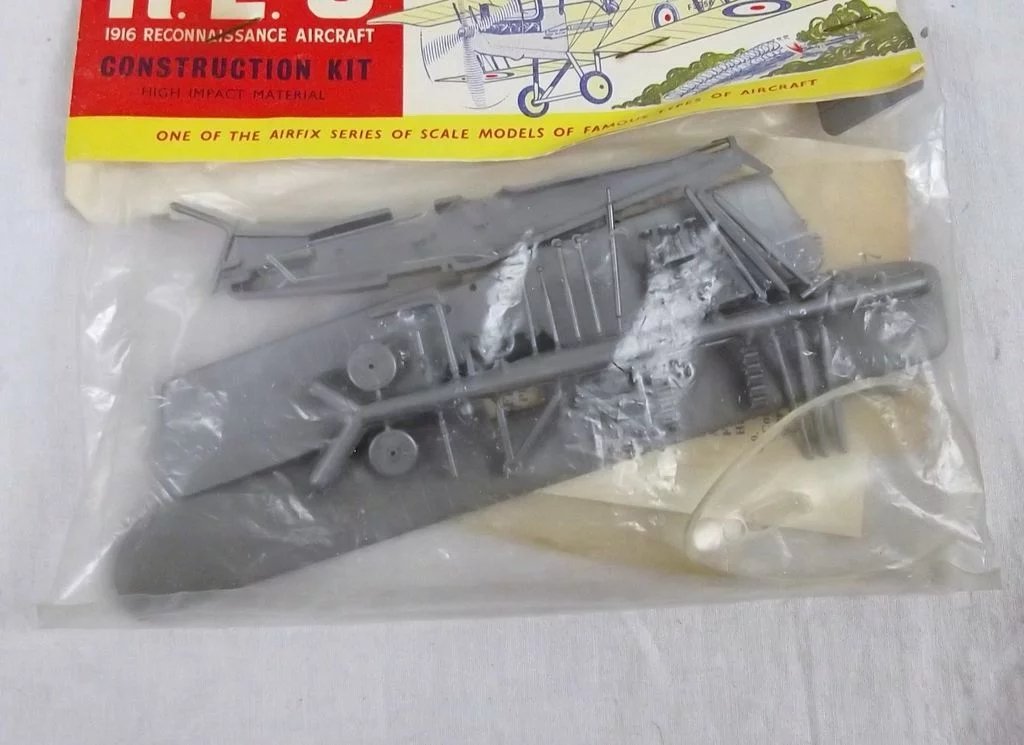 Sealed Airfix 1/72nd Scale Series 1 R.E. 8. Type 1 Bagged Kit 1957 - Image 4