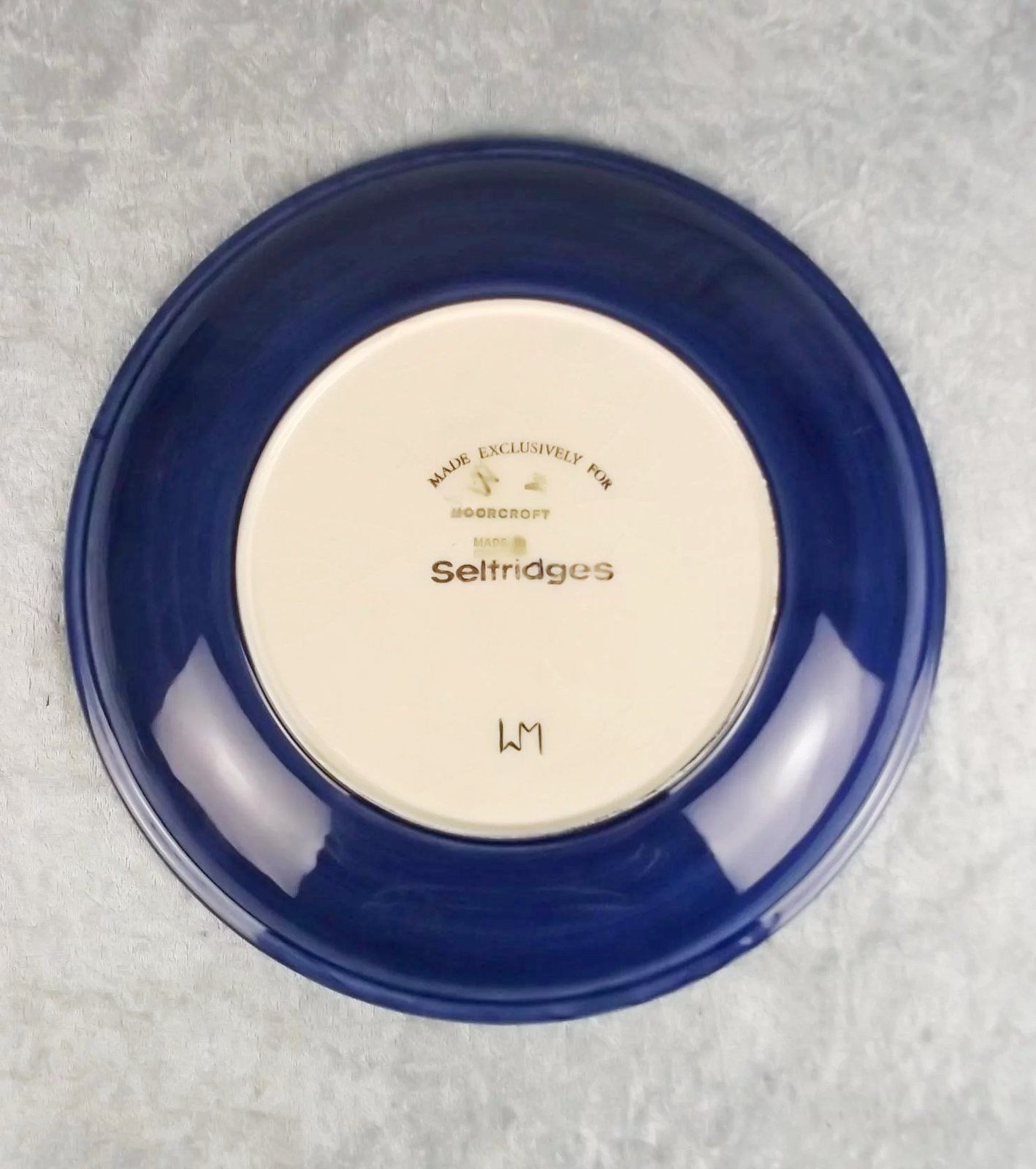 Selfridges Of London Moorcroft Grapes & Vine Pattern Charger - Image 4