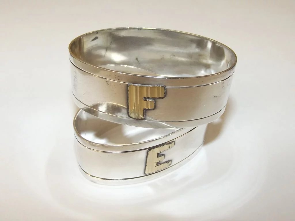 Set of Four Sterling Silver 'FE' Initialled Napkin Rings, Hallmarked B-ham 1965 - Image 3