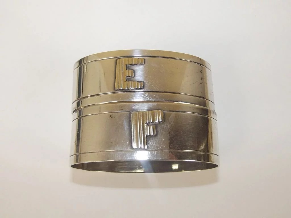 Set of Four Sterling Silver 'FE' Initialled Napkin Rings, Hallmarked B-ham 1965 - Image 5