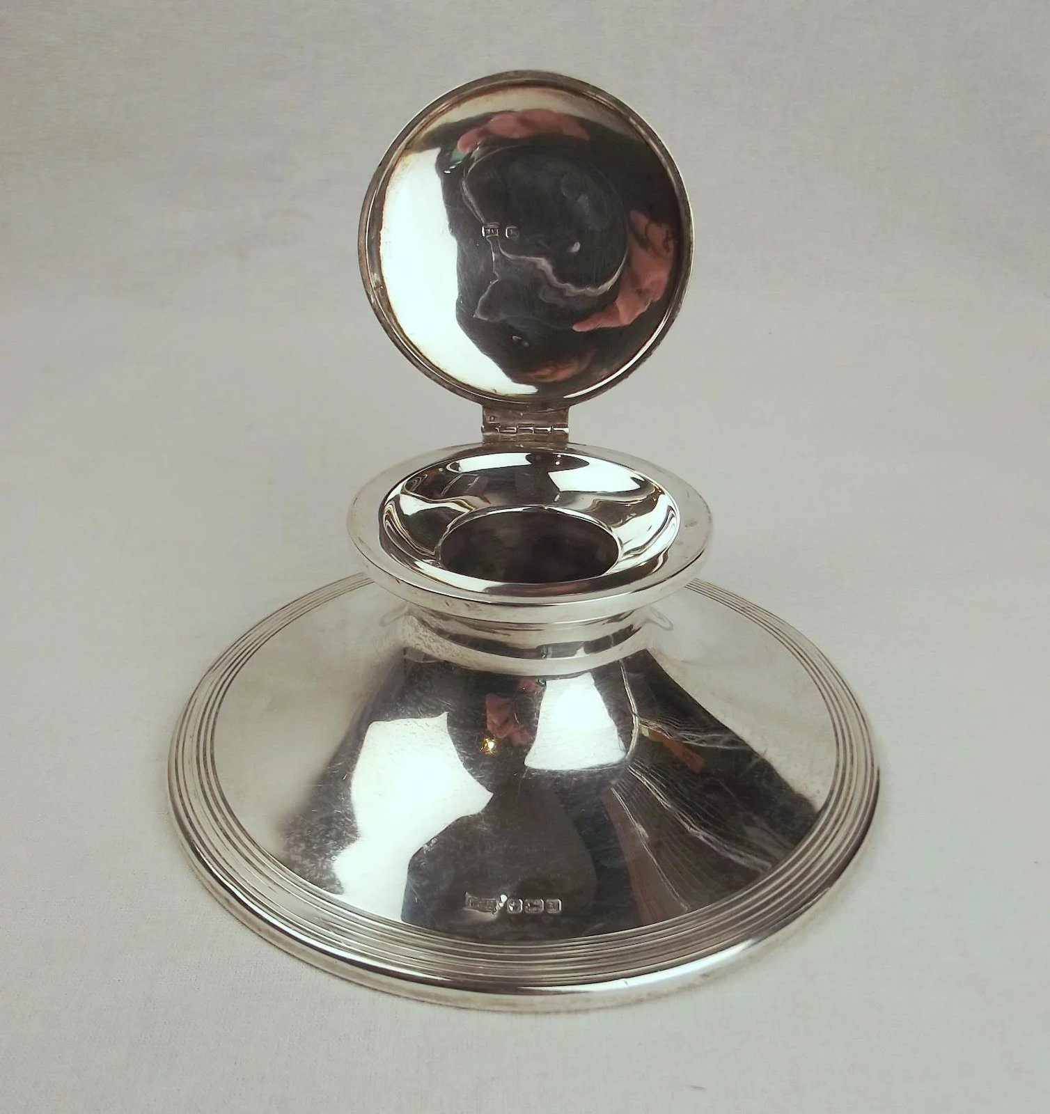 Silver Blankney Hunt Presentation Capstan Ink Well Sheffield 1915 - Image 2