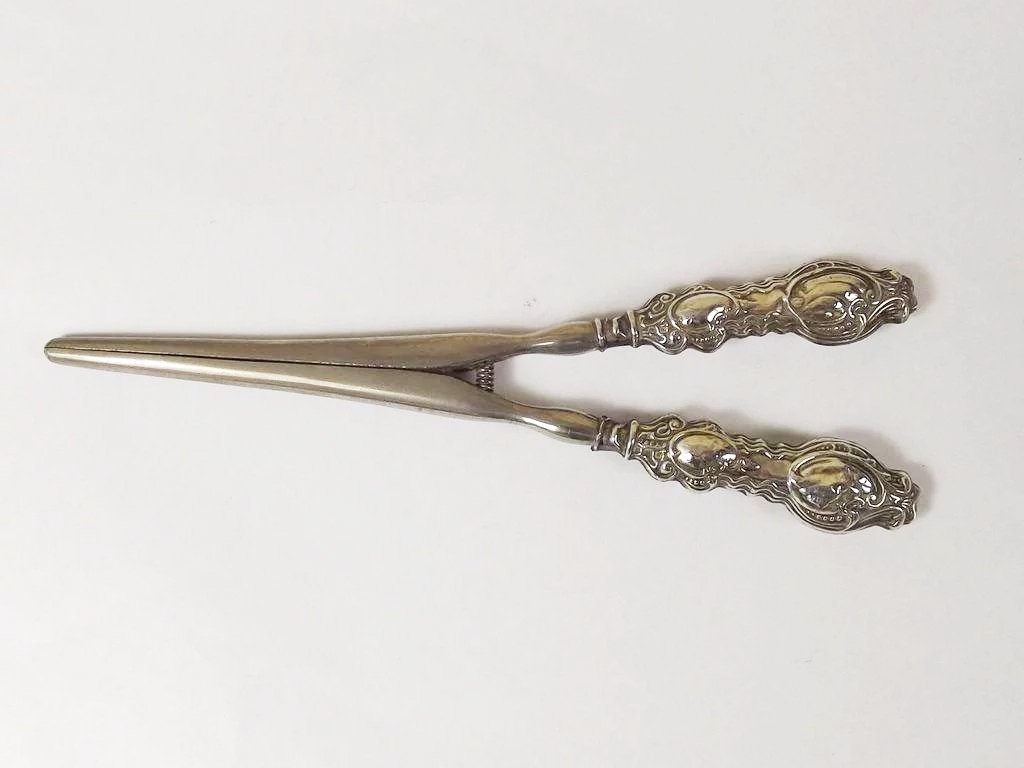 Silver Handled Pair Of Glove Stretchers - Birmingham 1909