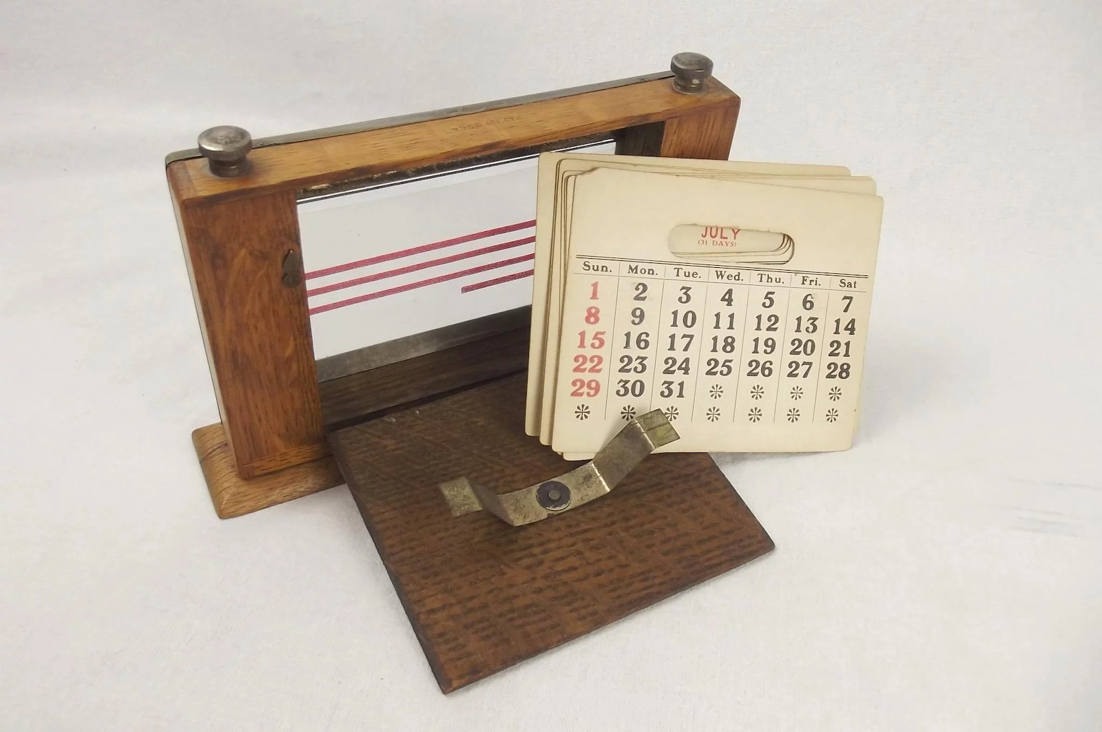 Sliver Plated Frame Perpetual Calendar - Image 9