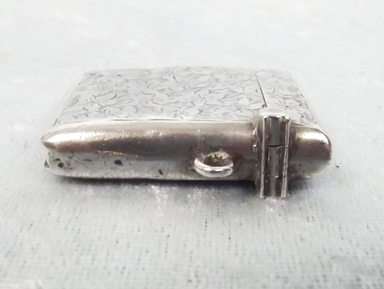 Sterling Silver Engraved Vesta Case London 1923 - Image 4