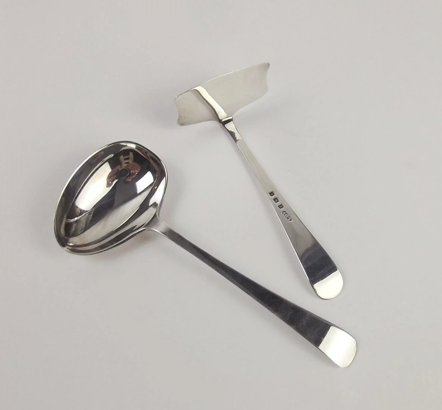 Two-Piece Christening Set Of A Baby's Spoon & Pusher c1941 - Image 2