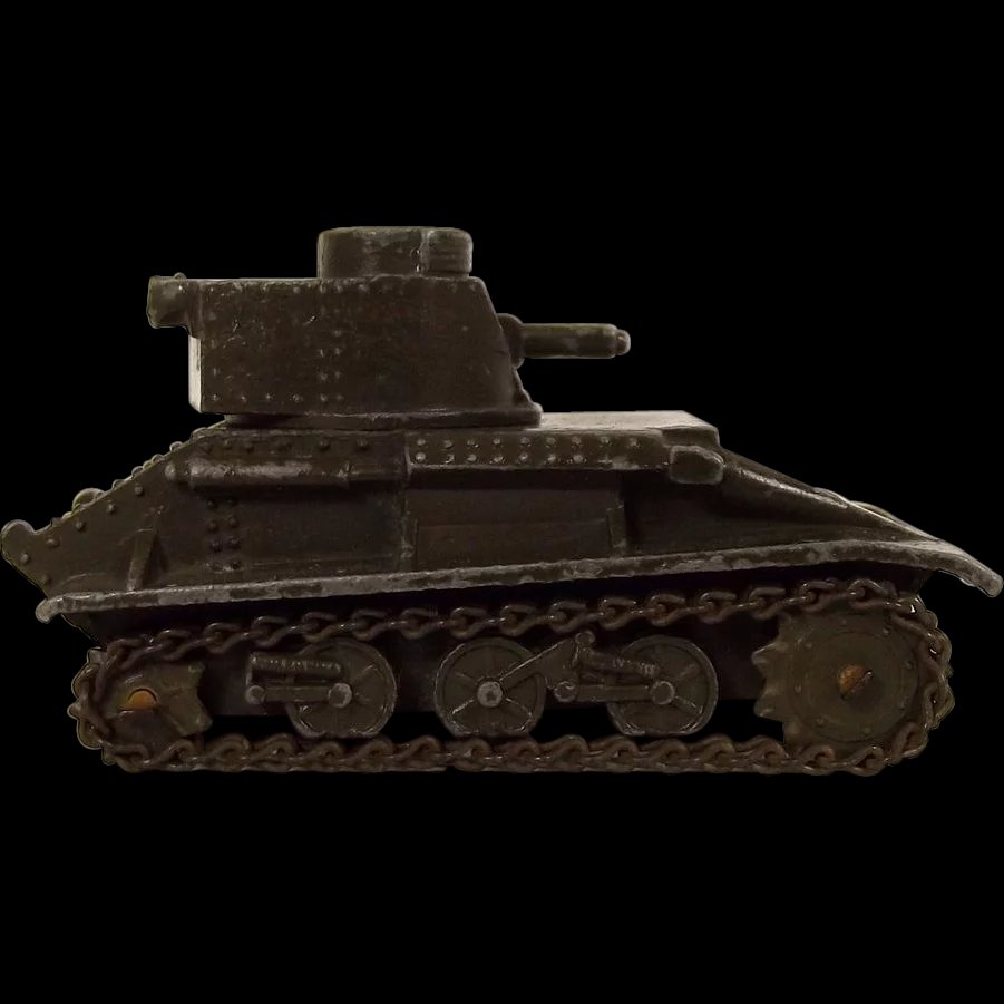 US Issue Dinky No152a Light Tanks With Chains, c1950-54 #2