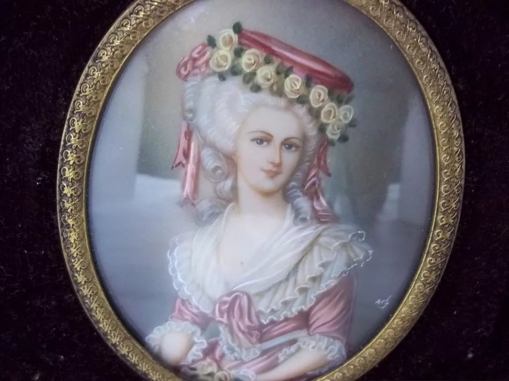 Very Fine Miniature Portrait Of Maria Luisa of Savoy, c1830 - Image 4