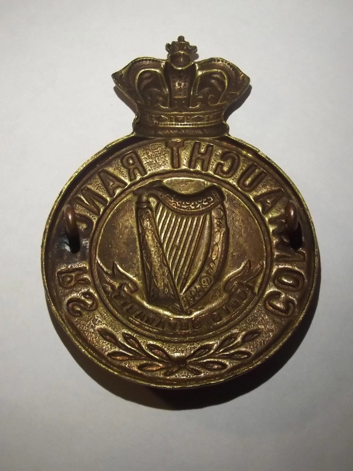 Victorian Connaught Rangers Helmet Badge - Image 3