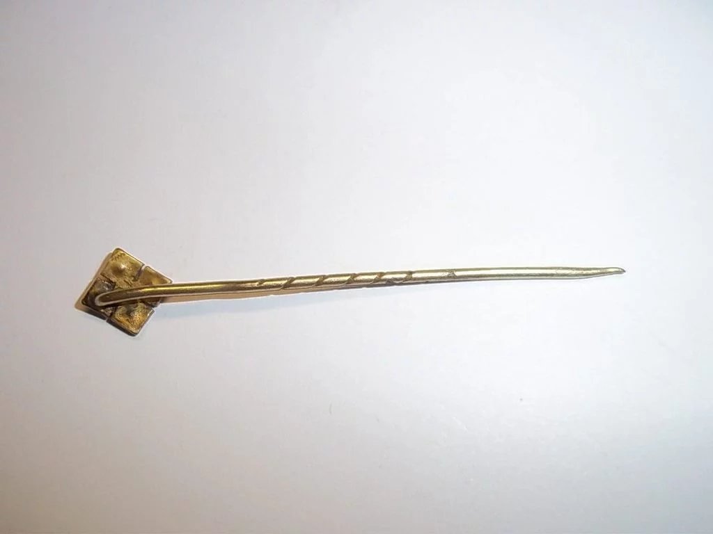 Vintage Diamond Shaped 9ct Gold & Pearl Pin - Image 4