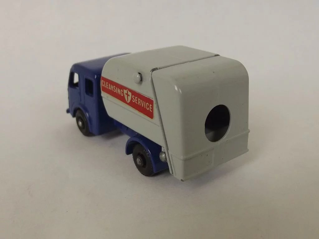 Vintage Matchbox Lesney No 15 Tippax Refuse Truck, Boxed - Image 3