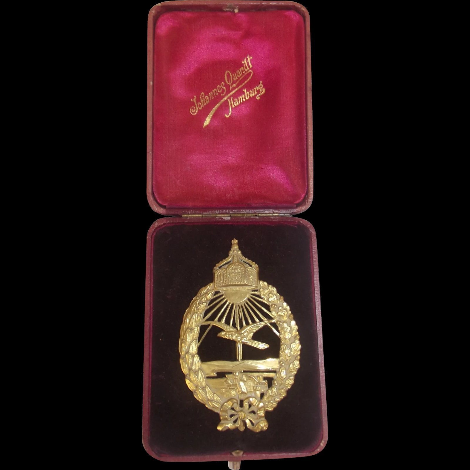 WW1 Boxed Private Purchased Imperial German Naval Pilots Badge Maker L.49 Johannes Quandt