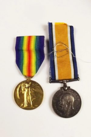 WW1 Medal Pair A-422120 Pte G.F. Hulbert ASC