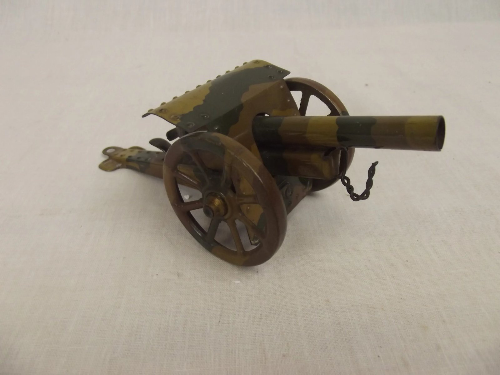 WW1 Tinplate Field Gun By Marklin - Image 2