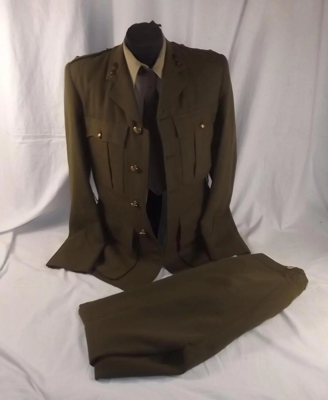 WW2 Period Named Royal Artillery No. 2 Uniform - Image 2