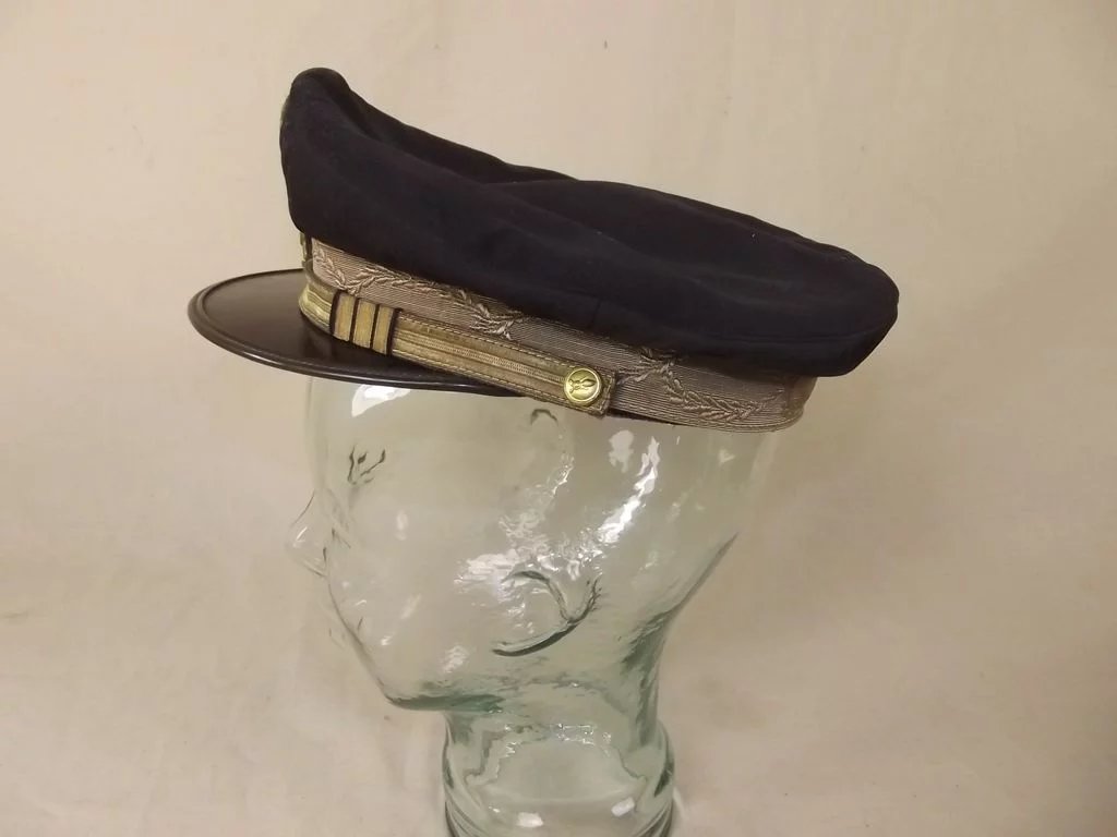 WWII Italian Army Officer’s Visor Cap 60th Line Inf. Regiment - Image 6