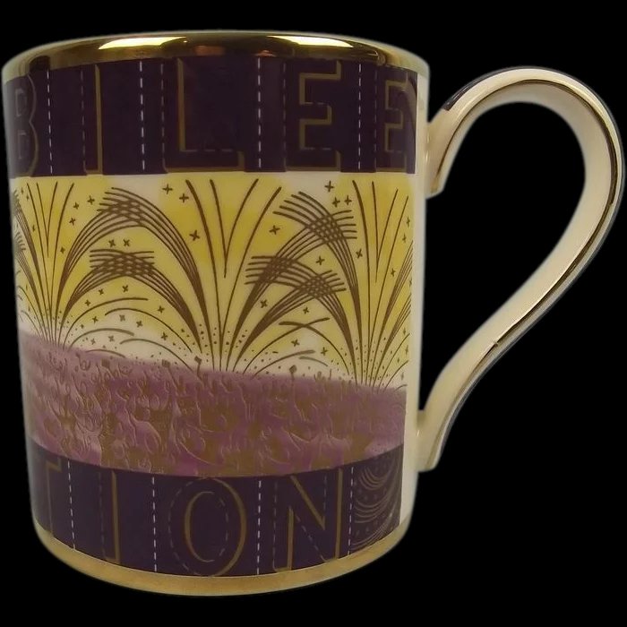 Wedgwood Queen Elizabeth II Golden Jubilee Commemorative Mug