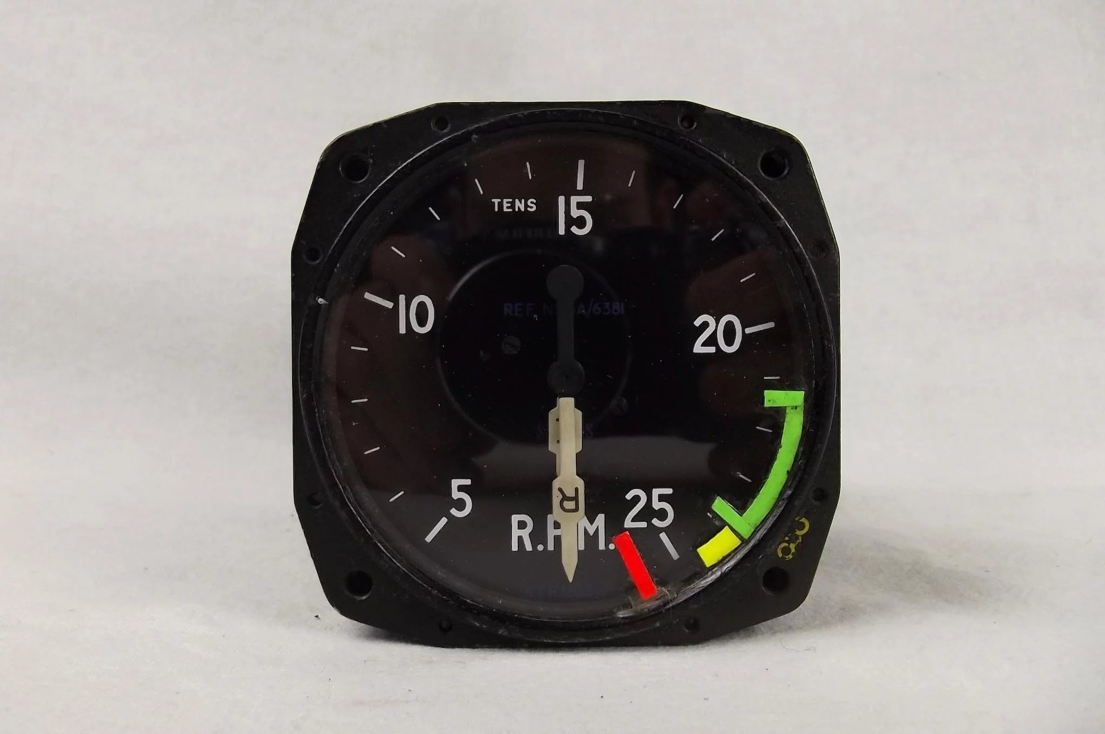 Westland Wessex Helicopter Tachometer Gauge Ex Falklands Bay 75 - Image 2