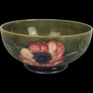 William Moorcroft Anenome Pattern Bowl 1928-1949