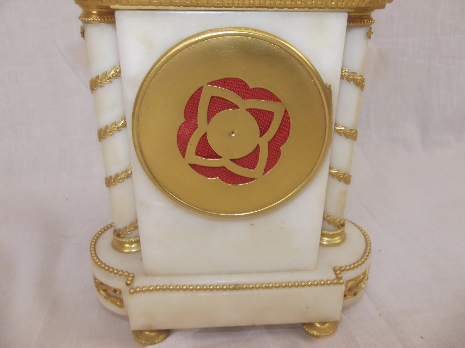 c1880 Striking French Ormolu And White Marble Mantle Clock - Image 5