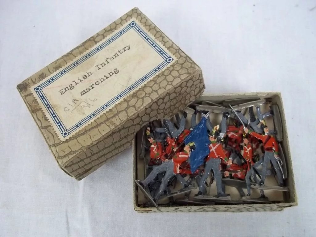 c1900/20 English Infantry Marching Vintage Tin Flats 20 Pieces. Boxed - Image 3