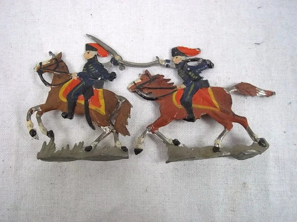c1900/20 Maria Theresia Hussars Vintage Tin Flats 10 Pieces. Boxed - Image 3