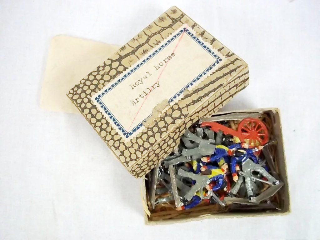 c1900/20 Royal Horse Artillery Vintage Tin/Lead Flats 18 Pieces. Boxed - Image 2