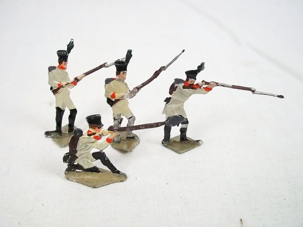 c1900/20 "Austrian Infantry" Vintage Tin Flats 30 Pieces. Boxed - Image 7