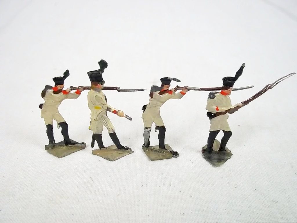 c1900/20 "Austrian Infantry" Vintage Tin Flats 30 Pieces. Boxed - Image 6