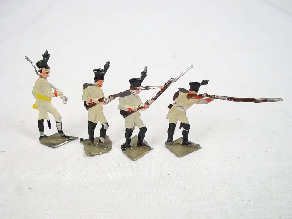 c1900/20 "Austrian Infantry" Vintage Tin Flats 30 Pieces. Boxed - Image 8