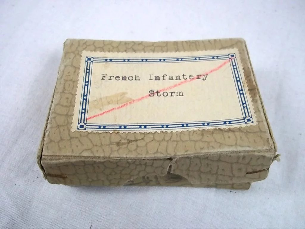 c1900/20 "French Infantry Storm" Vintage Tin Flats 19 Pieces. Boxed - Image 8