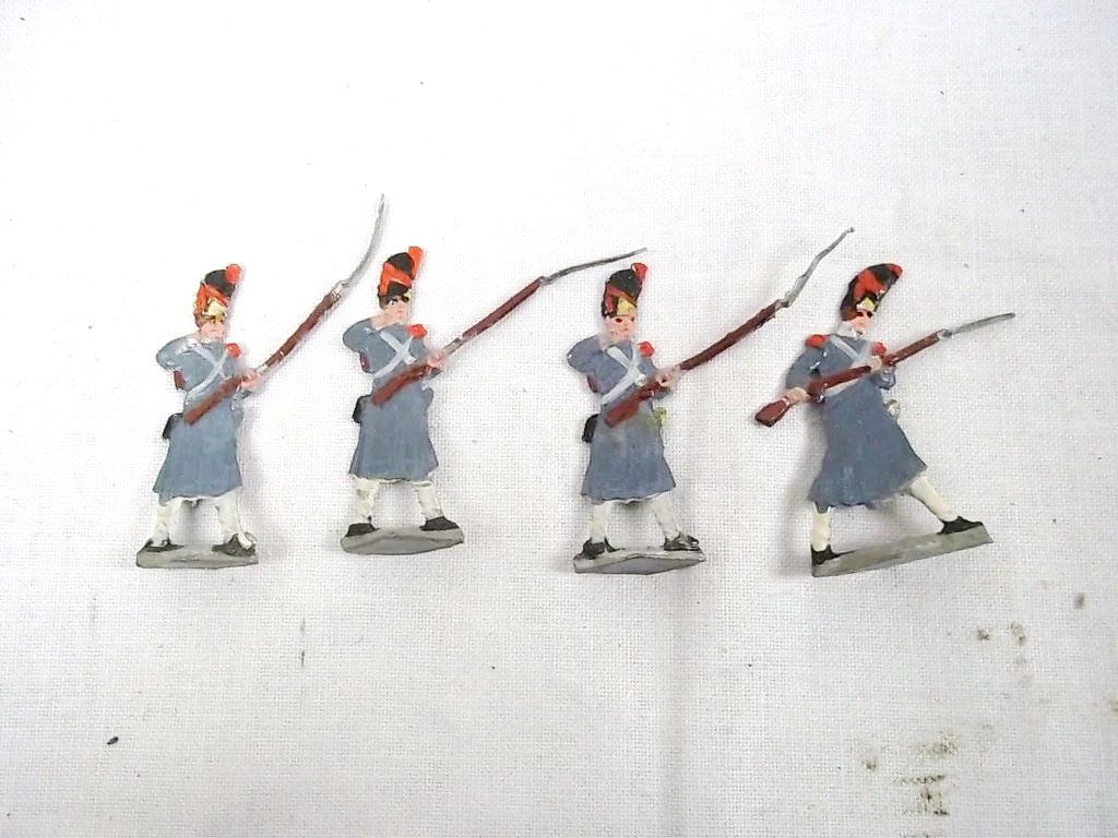 c1900/20 "Russian Infantry" Vintage Tin Flats 20 Pieces. Boxed - Image 5