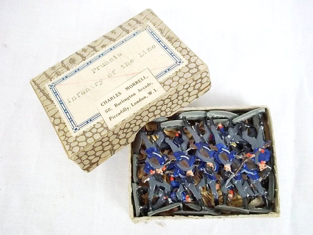 c1900 "Prussia Infantry of the Line" Vintage Tin Flats 20 Pieces. Boxed - Image 2