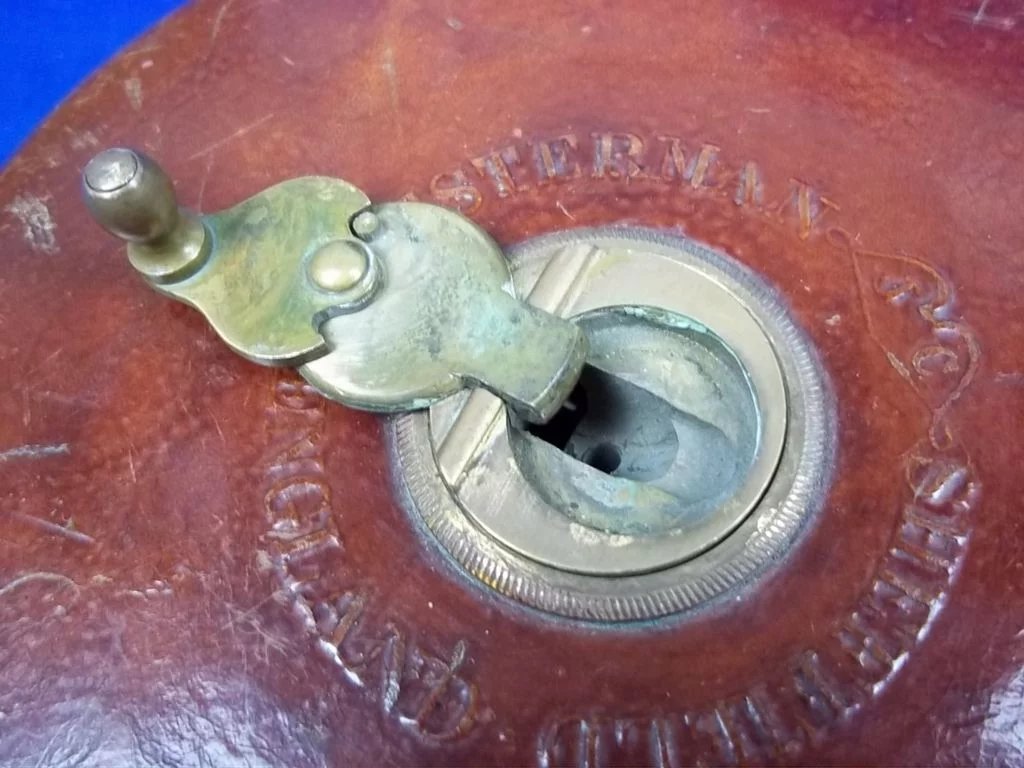 c1950 100 Foot Leather Bound Tape Measure By Chesterman Of Sheffield - Image 6