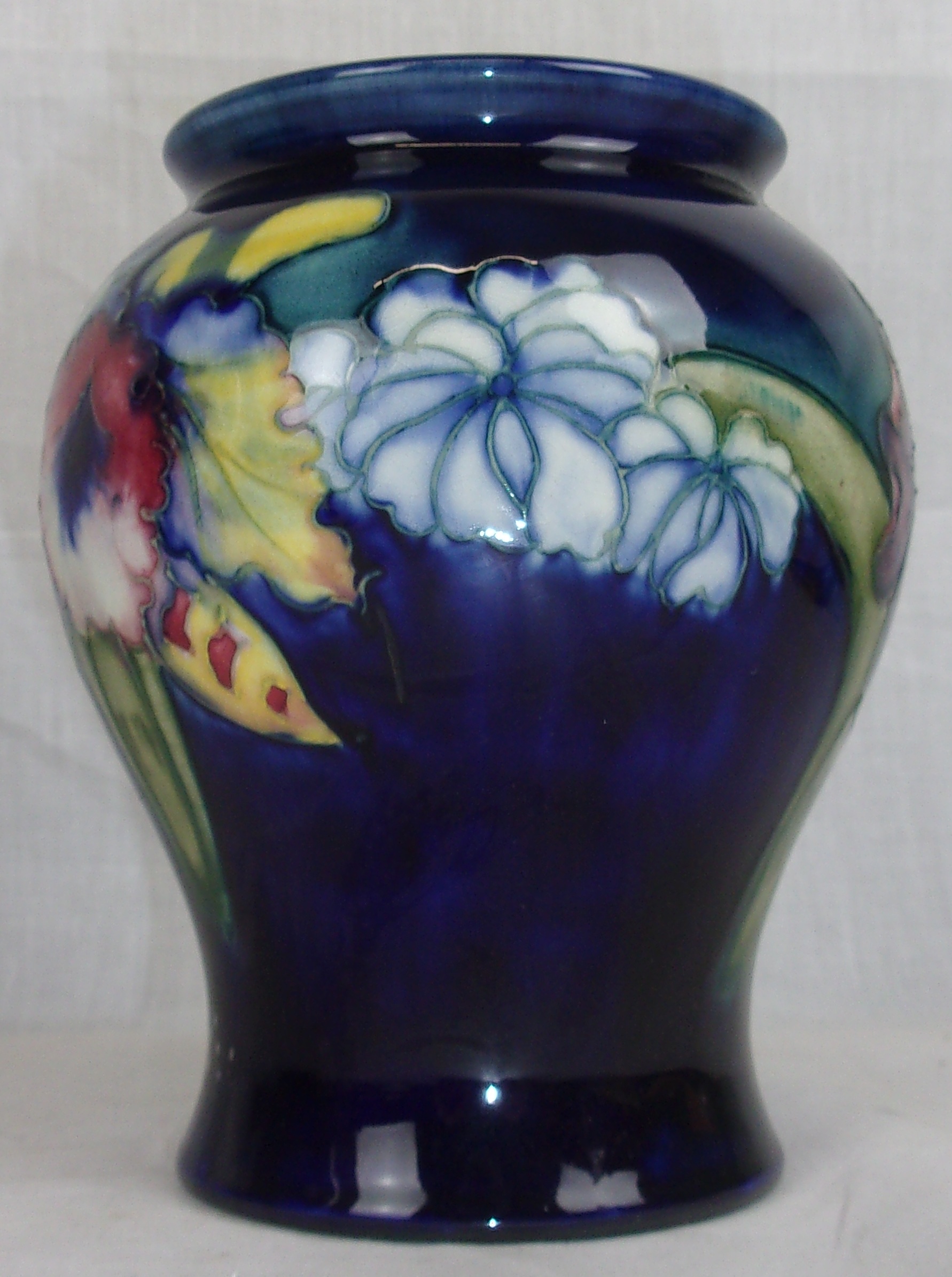 1930's William Moorcroft Orchid Pattern Squat Balluster Form Vase - Image 5