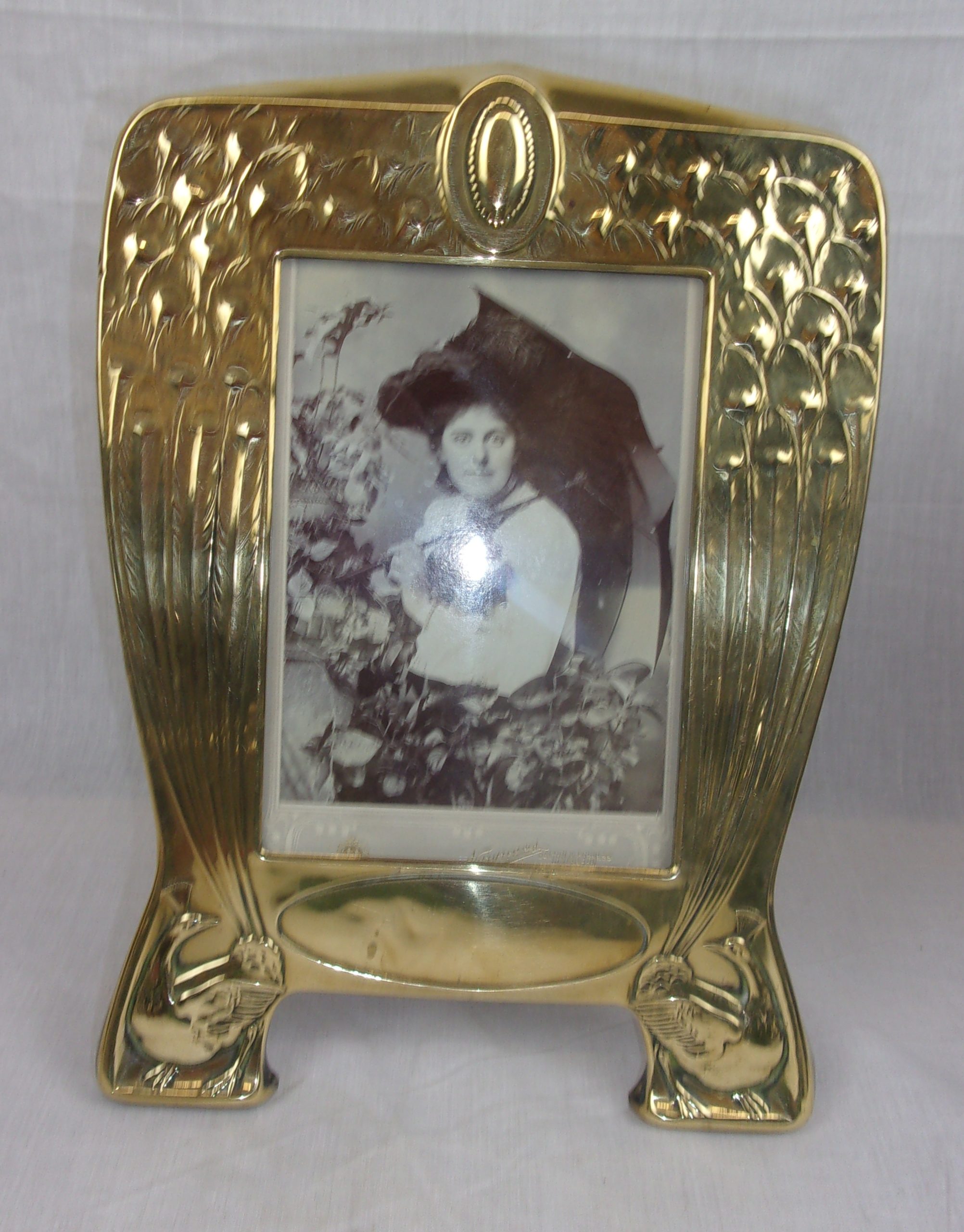 Edwardian Art Nouveau Brass Photo Frame With Peacocks